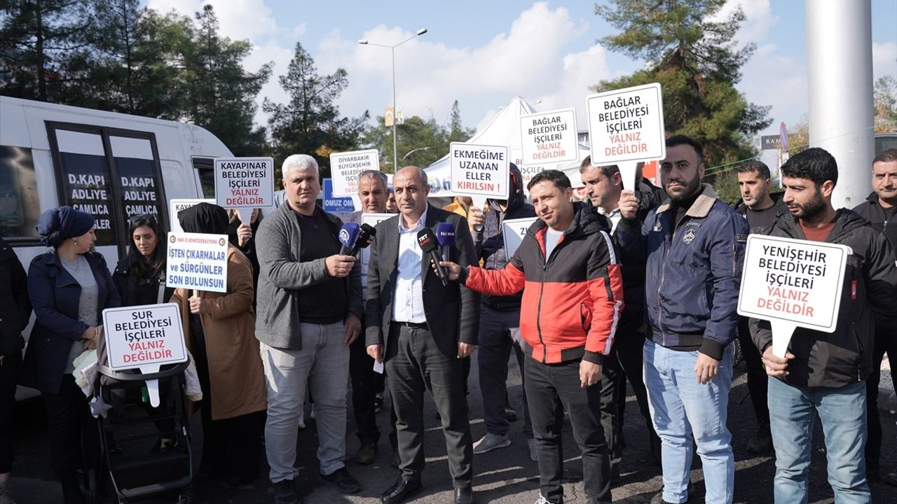 Diyarbakır'da İşten Çıkarılan İşçilerin Eylemi Devam Ediyor