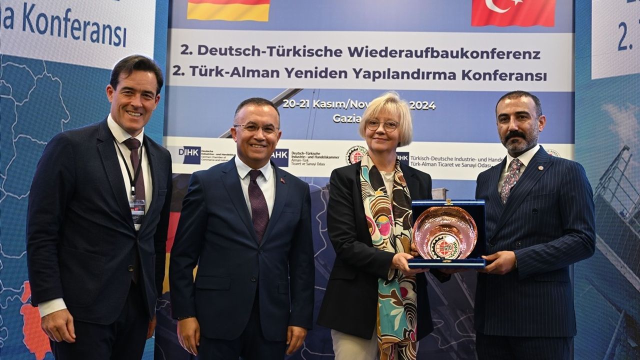 Gaziantep'te Türk-Alman Deprem Bölgesi Yeniden Yapılandırma Konferansı