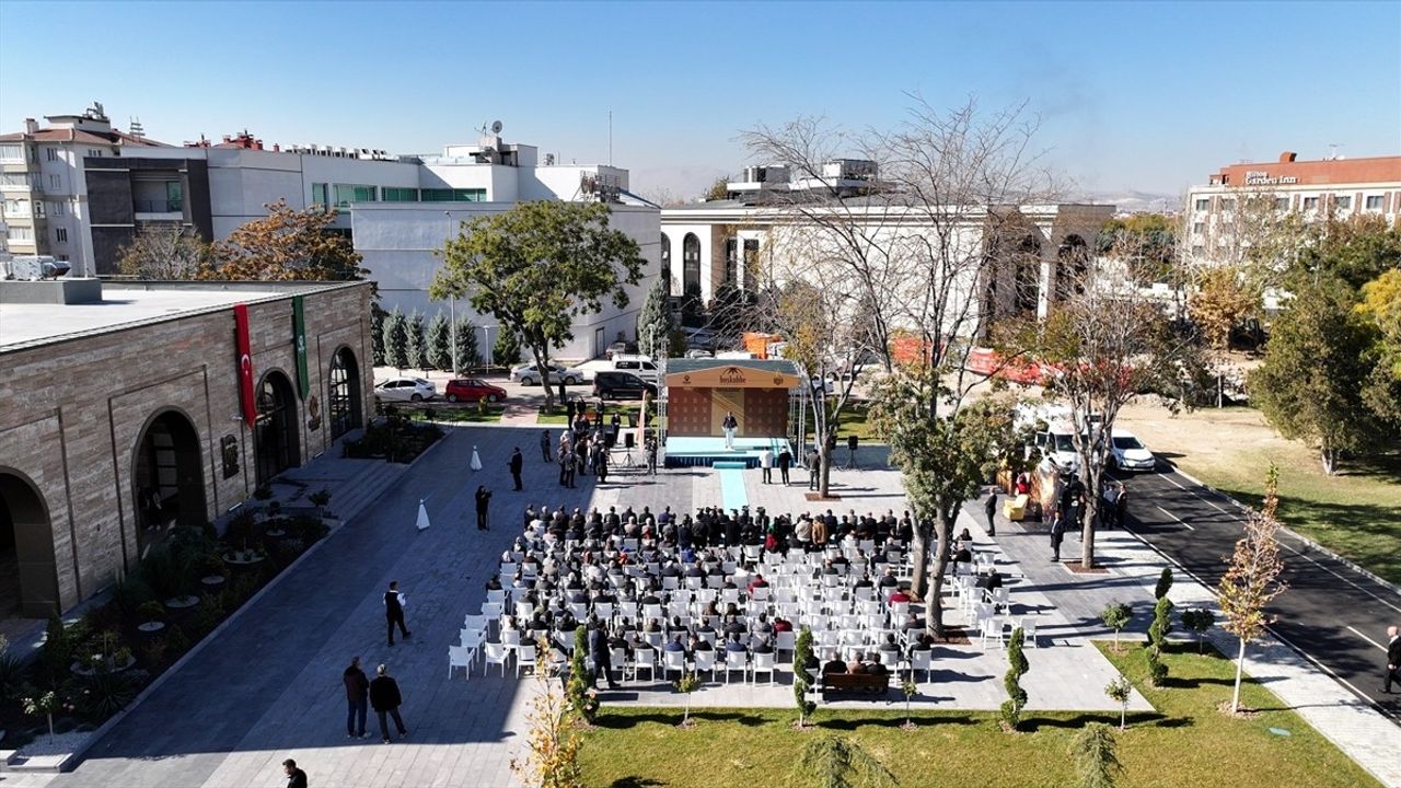 Hoşkubbe Millet Kütüphanesi Konya'da Açıldı