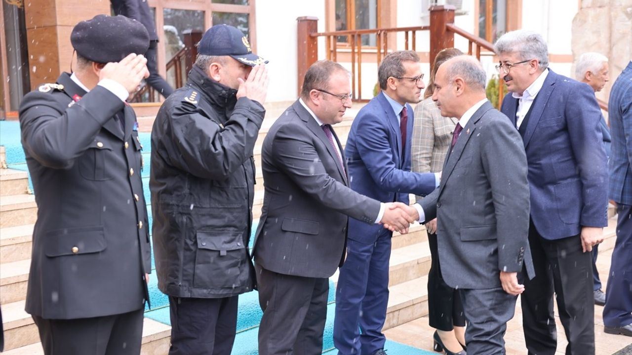 İçişleri Bakan Yardımcısı Mehmet Aktaş, Çorum'da İdari Ziyaretlerde Bulundu