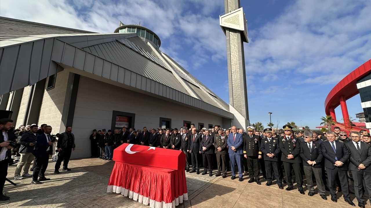 KKTC Cumhurbaşkanı Tatar, Kıbrıs Gazisi Musa Sarı'nın Cenazesine Katıldı