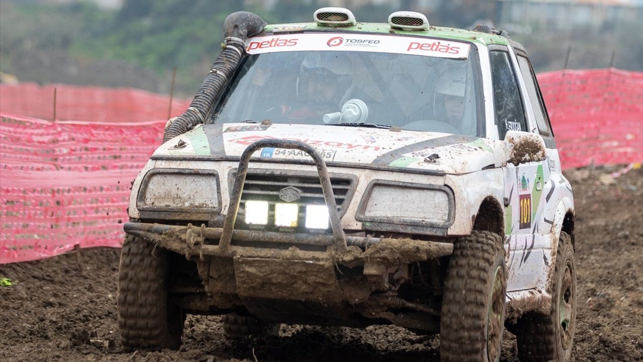 Off-Road Yarışçısı Kadın Doktor: Hande Erdoğan