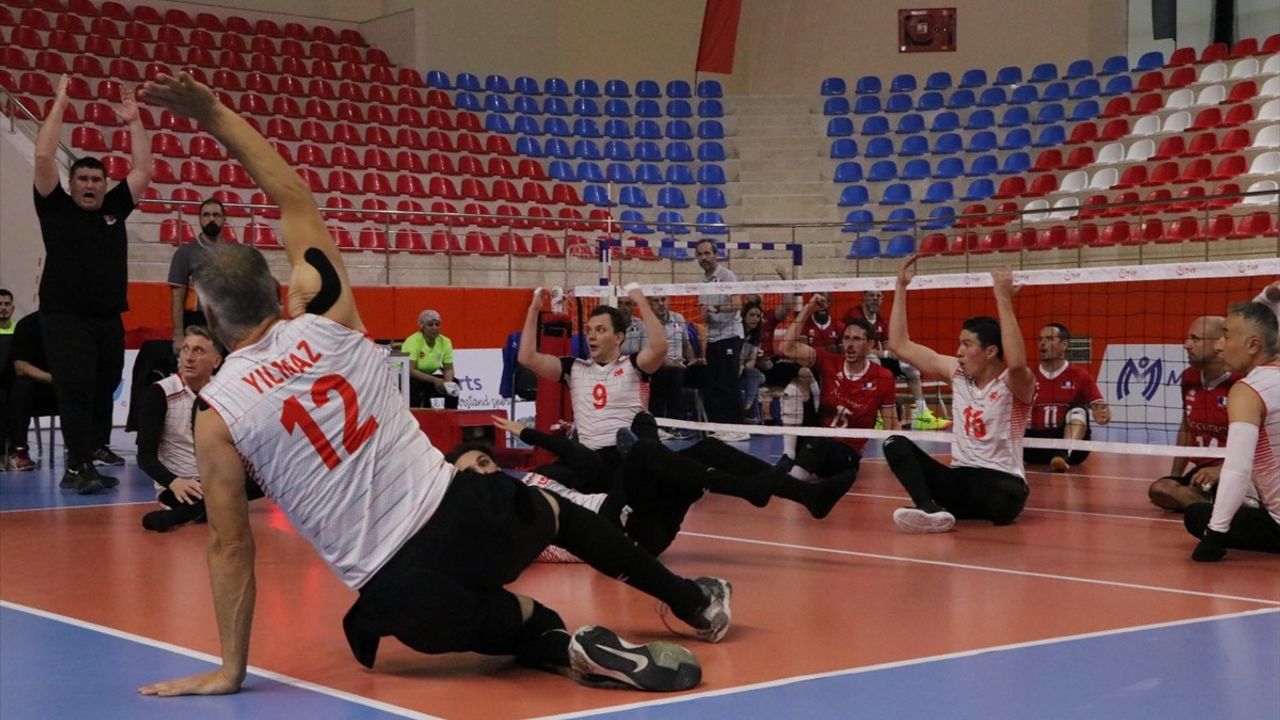 Oturarak Voleybol Erkek Milli Takımı Avrupa Şampiyonası'nda Şampiyon Oldu