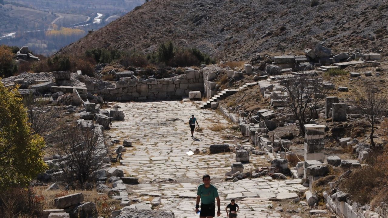 Sagalassos Antik Kenti'nde Uluslararası Sky Ultra Koşusu Düzenlendi