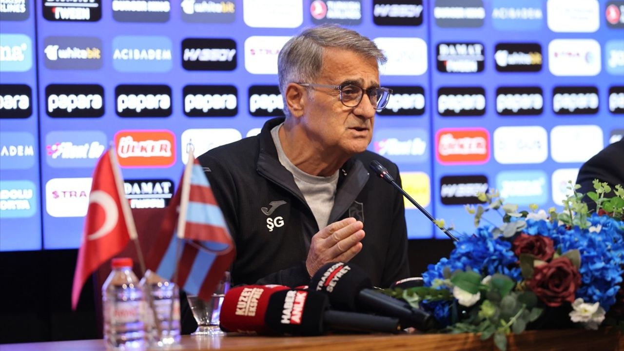 Şenol Güneş'ten Trabzonspor'a Özeleştiri: "Herkesin Gurur Duyduğu Oyun Oynamalıyız"