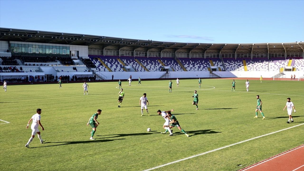 Sinop Şehir Stadı'nda Tarihi Açılış Maçı