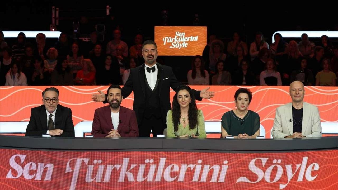 TRT'nin 'Sen Türkülerini Söyle' Yarışması Yeni Sezonuyla Geliyor