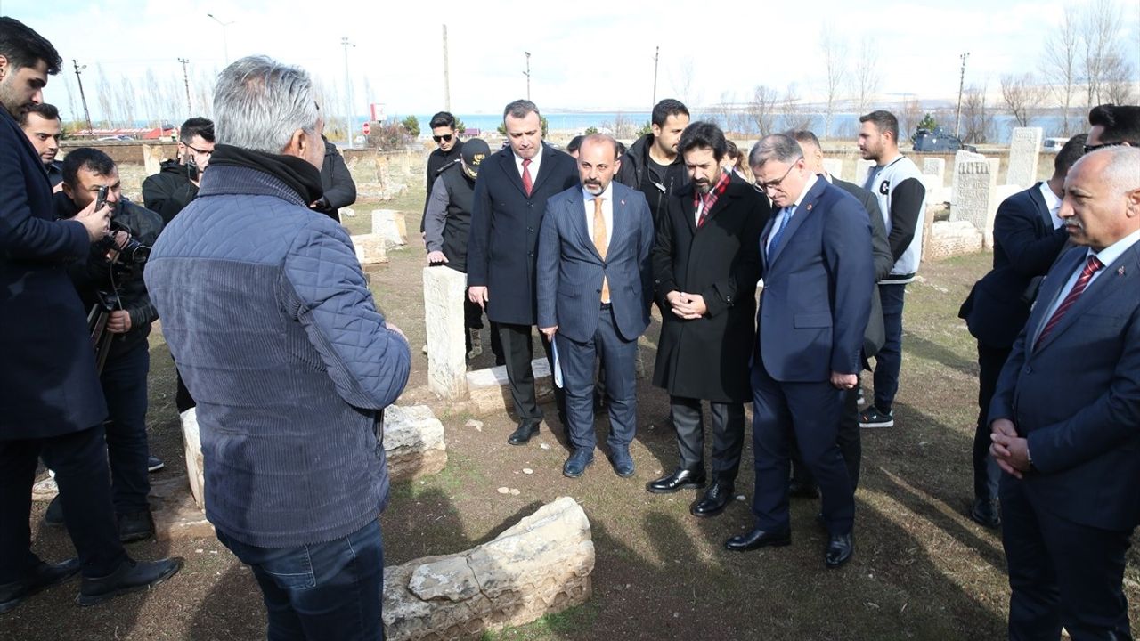 Van'da Yeni Kütüphaneler Açıldı: Rekor Üye ve Kullanıcı Sayıları