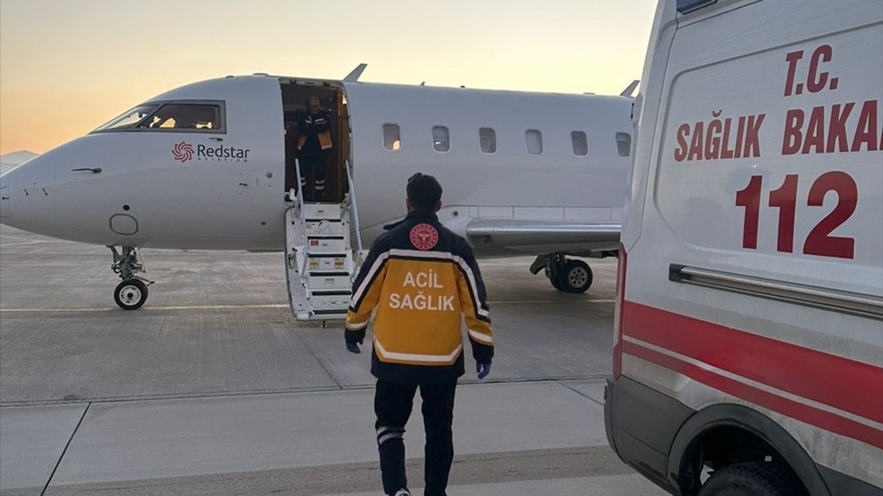 Van'dan İstanbul'a Kalp Rahatsızlığı Olan Bebek Sevk Edildi