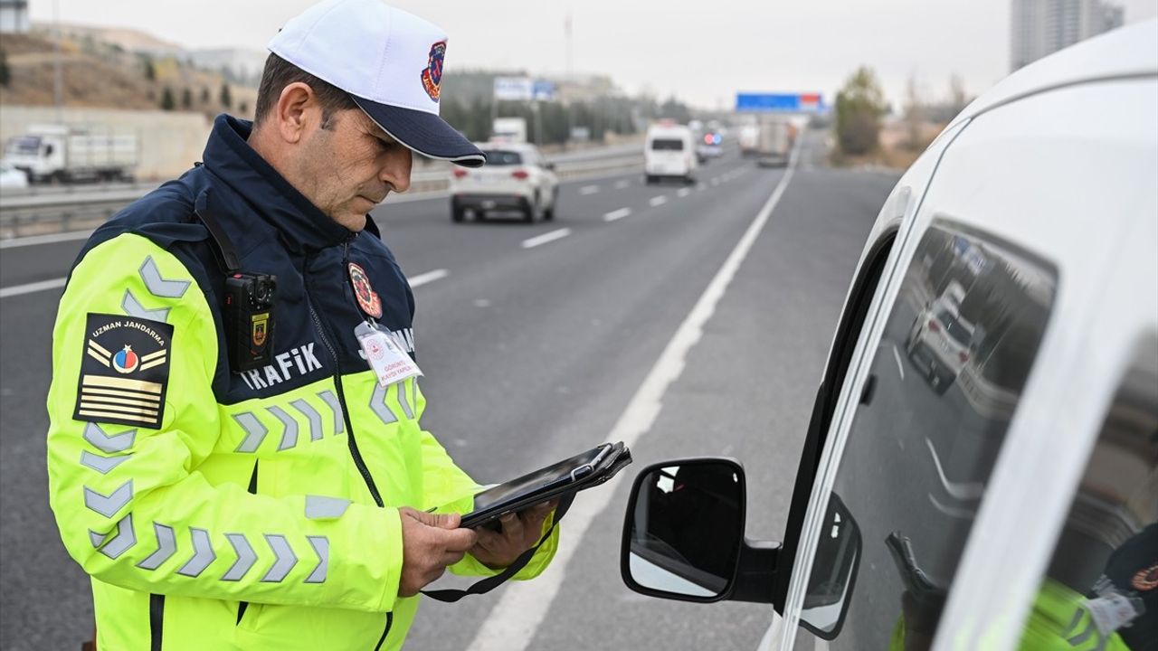 Yerli Yaka Kameraları Suçlulara Göz Dağı Veriyor