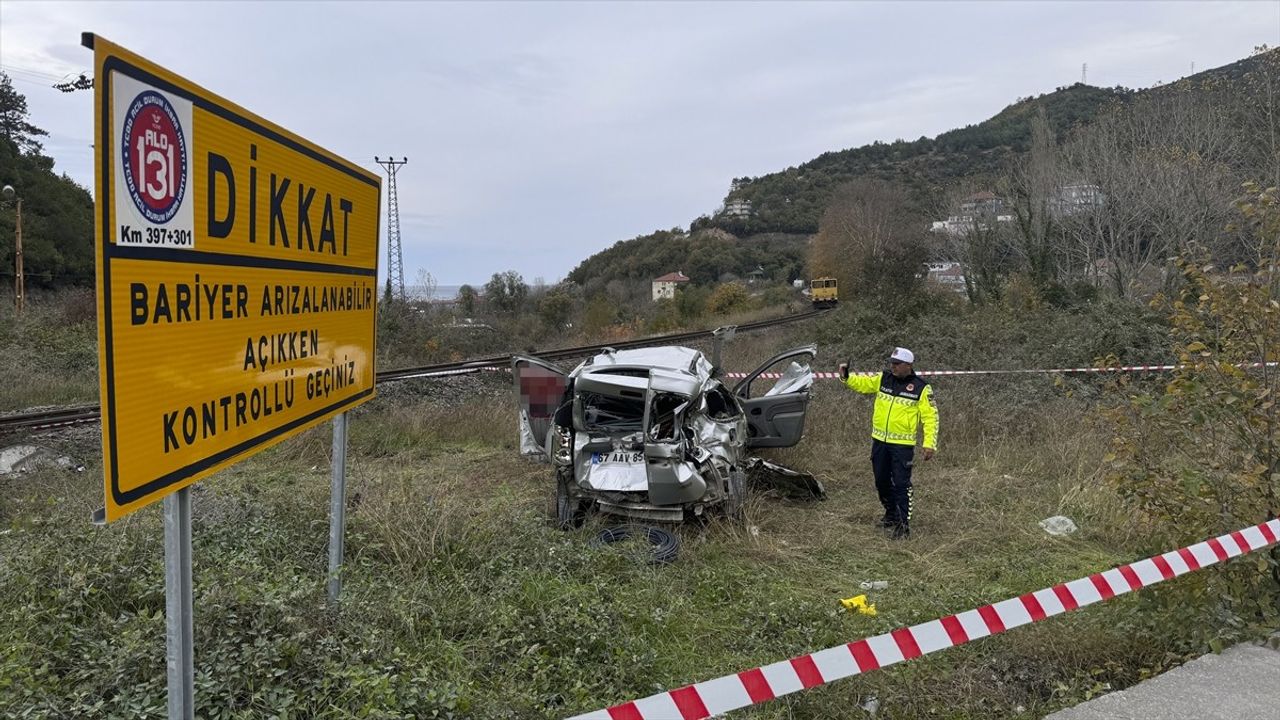 Zonguldak'ta Tren Kazası: İki Yaralı