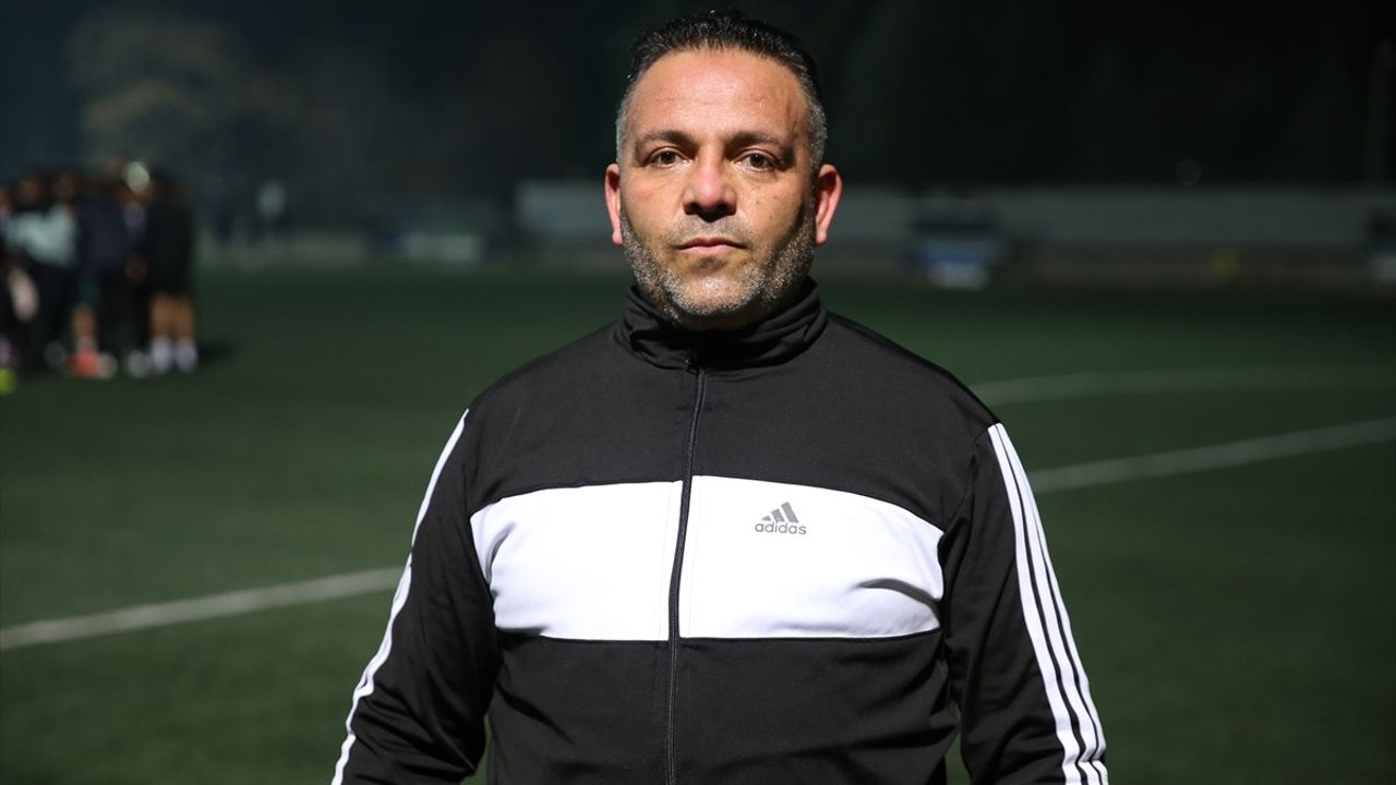 50 Yaşında Futbola Lisans Çıkaran Esnafın Hikayesi
