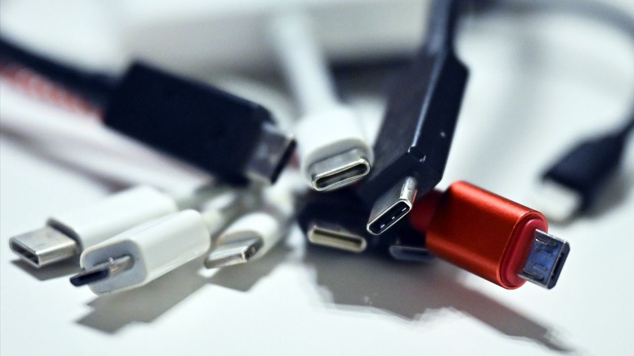 AB, USB-C Zorunluluğunu Başlatıyor