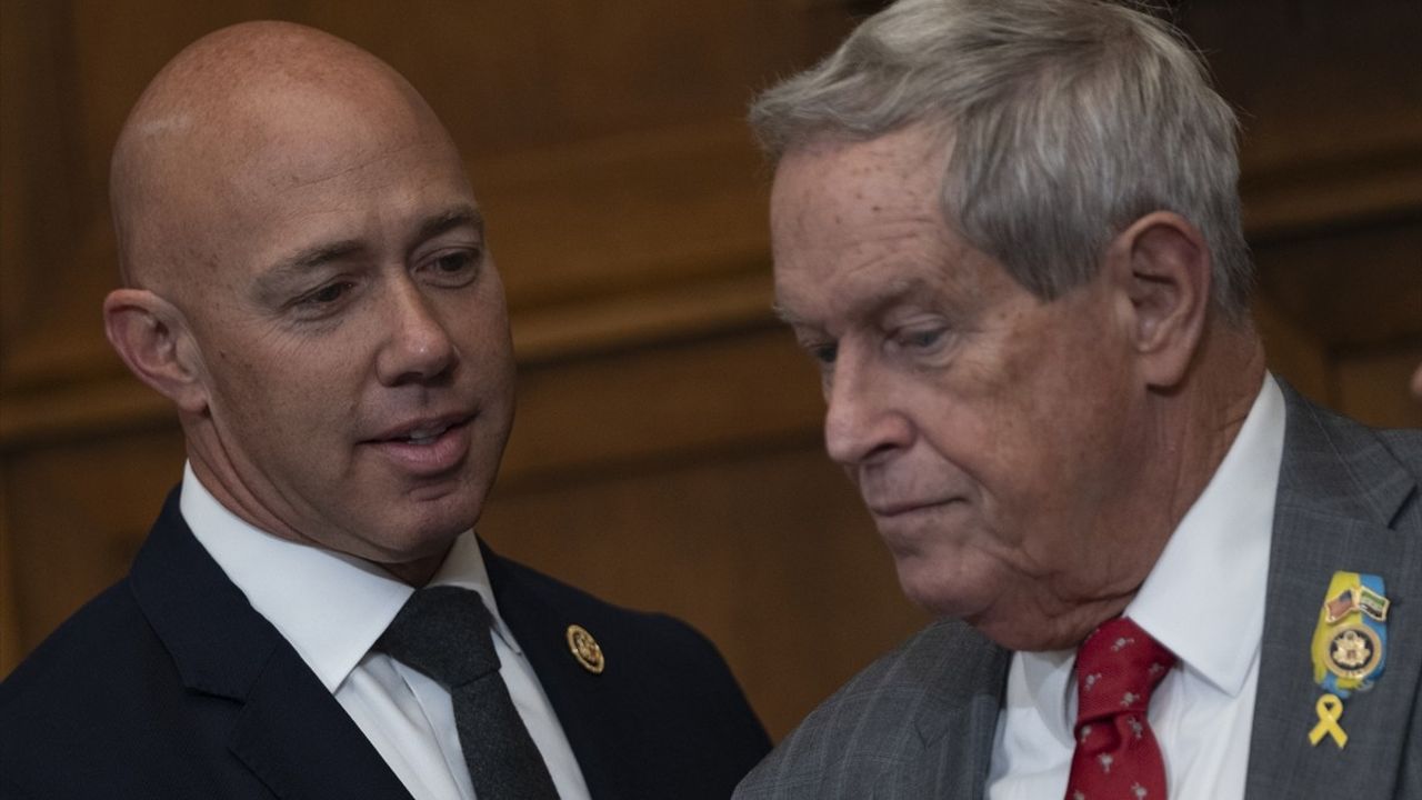 ABD Kongre Üyelerinden Suriye Yaptırımlarının Askıya Alınması Çağrısı