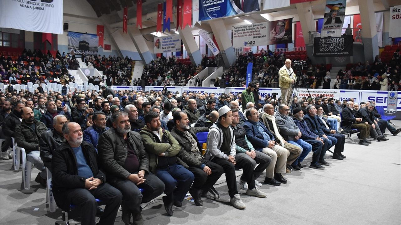 Adana'da Mekke'nin Fethinin Anma Programı Düzenlendi