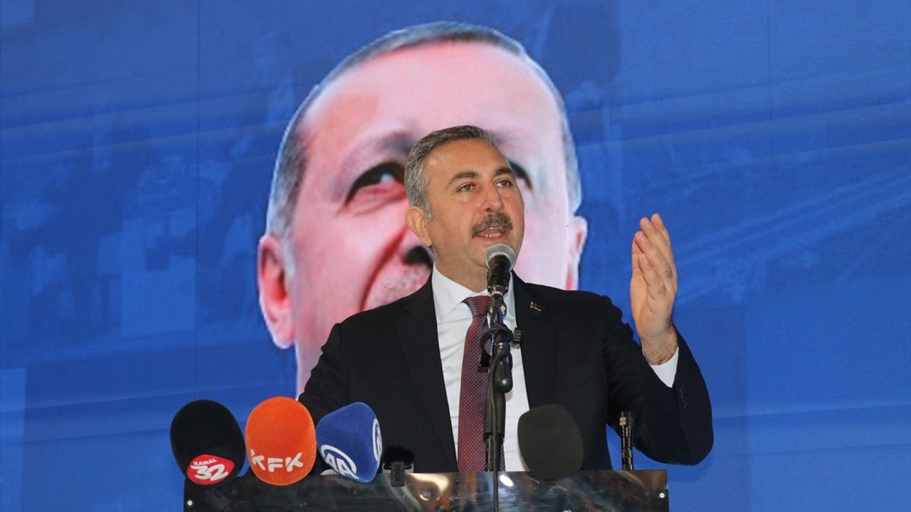 AK Parti Isparta 8. Olağan İl Kongresi Gerçekleşti