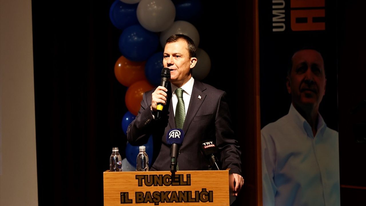 AK Parti Tunceli Kongresi'nde Fatih Şahin'den Çarpıcı Açıklamalar