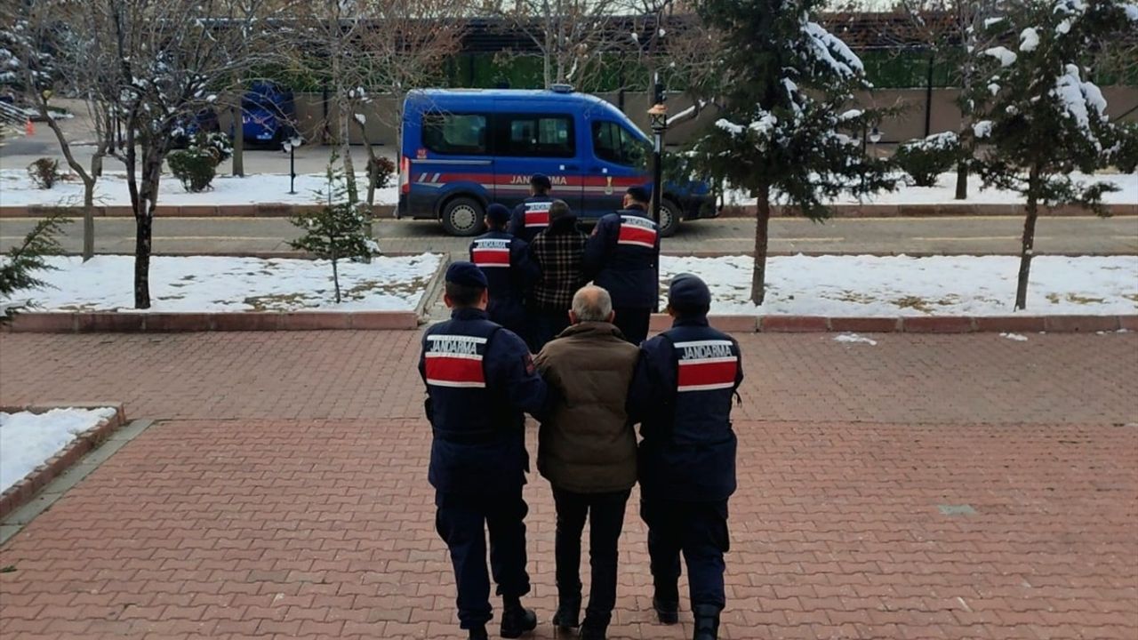 Aksaray'da Ehliyet Sınavı Usulsüzlük Operasyonu: İki Şüpheli Tutuklandı