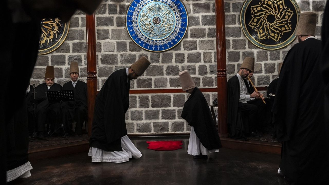Ankara'da Hazreti Mevlana'nın 751. Yılı Anma Töreni