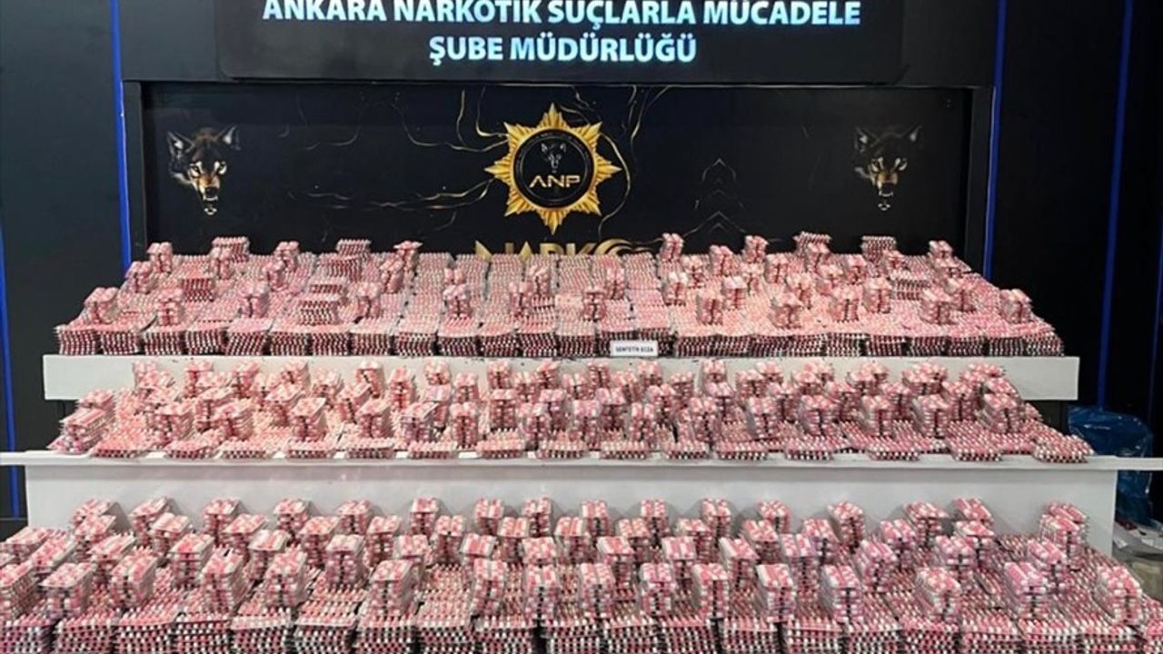 Ankara'da Uyuşturucu Operasyonu: 2 Şüpheli Tutuklandı