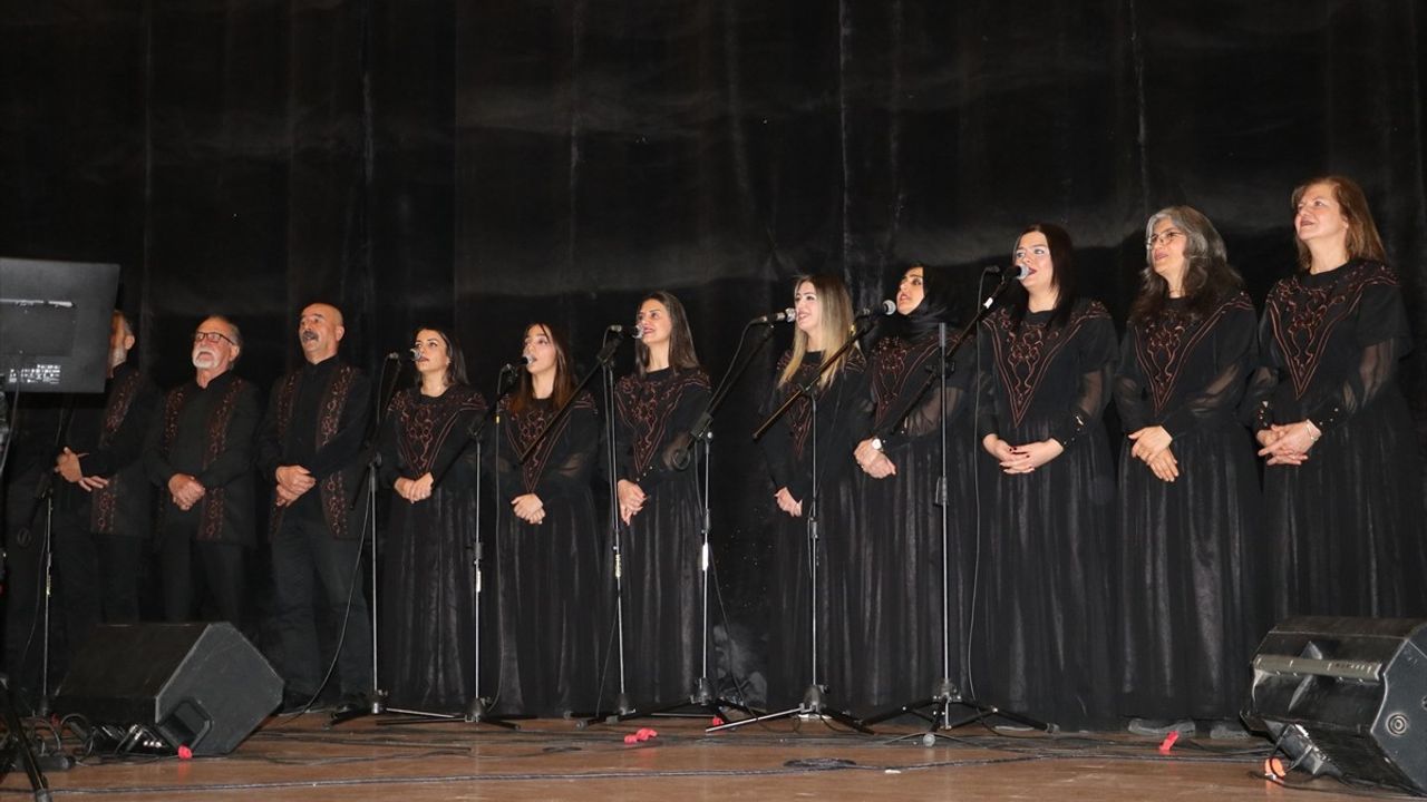 Antakya Medeniyetler Korosu Kilis'te Bir Konser Düzenledi
