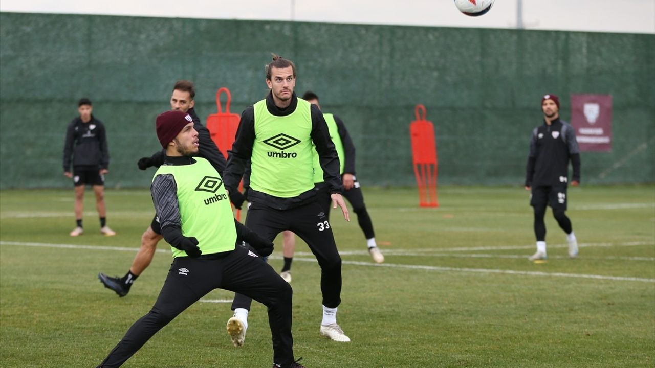 Bandırmaspor Süper Lig Hedefinde İlerliyor