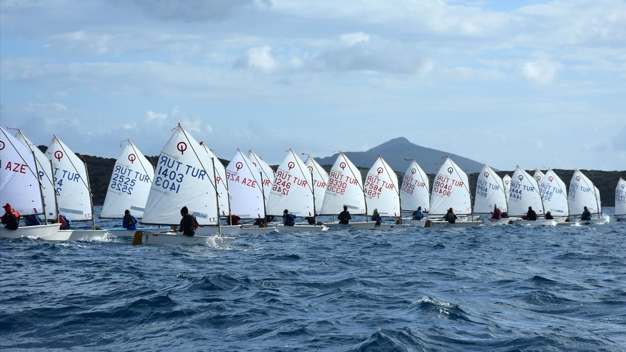 Bodrum'da Yosun Cup Yelken Yarışları Heyecanı Başladı