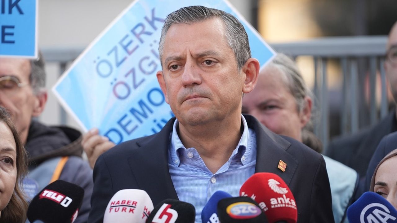 Boğaziçi Üniversitesi'nde Rektör Atamaları Protesto Edildi
