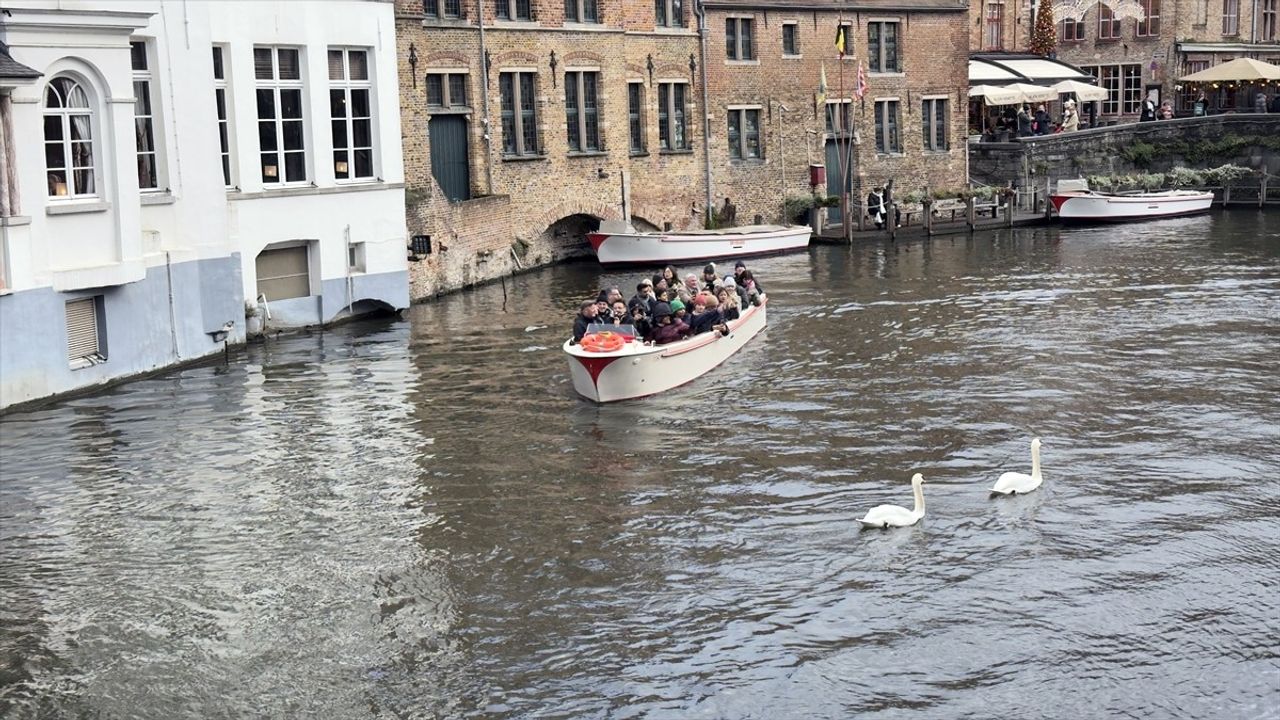 Brugge: Orta Çağ'ın Büyüleyici İhtişamı