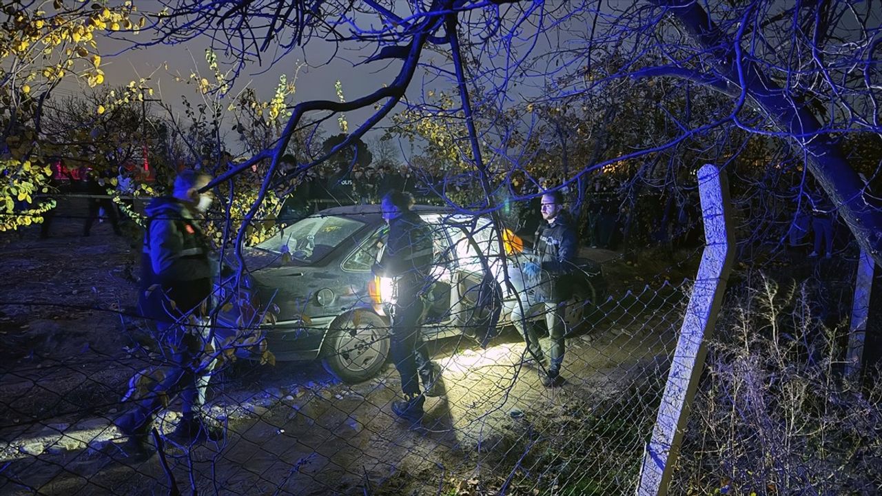 Bursa'da Boşanma Aşamasındaki Eşini Öldüren Kişi İntihar Etti