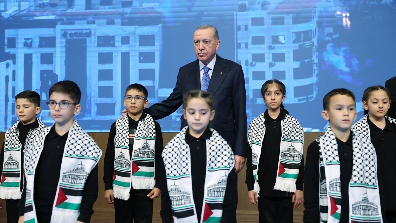 Cumhurbaşkanı Erdoğan'dan Dünya Engelliler Günü'nde Önemli Açıklamalar