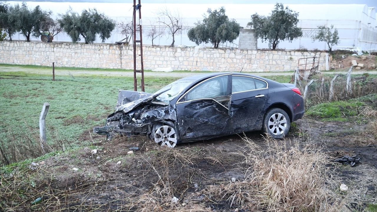 Denizli'de Trafik Kazasında Hayatını Kaybeden Aile Toprağa Verildi