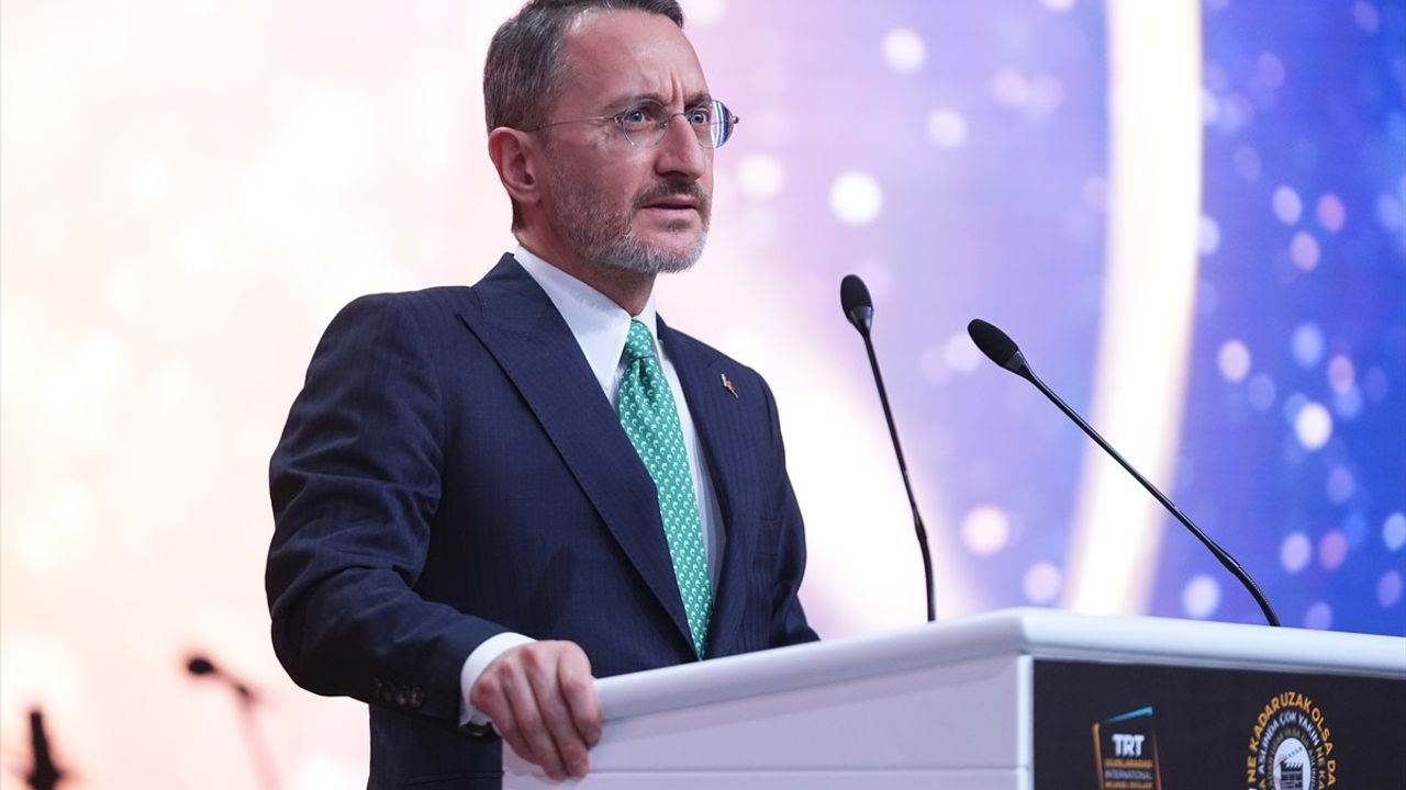 Fahrettin Altun'dan TRT Belgesel Ödülleri Galasında Önemli Açıklamalar