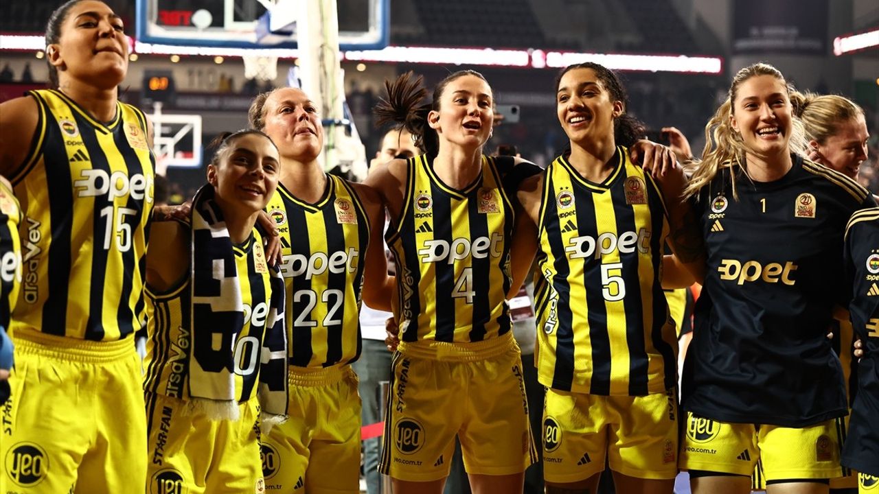 Fenerbahçe, Cumhurbaşkanlığı Kupası'nda Tarih Yazdı