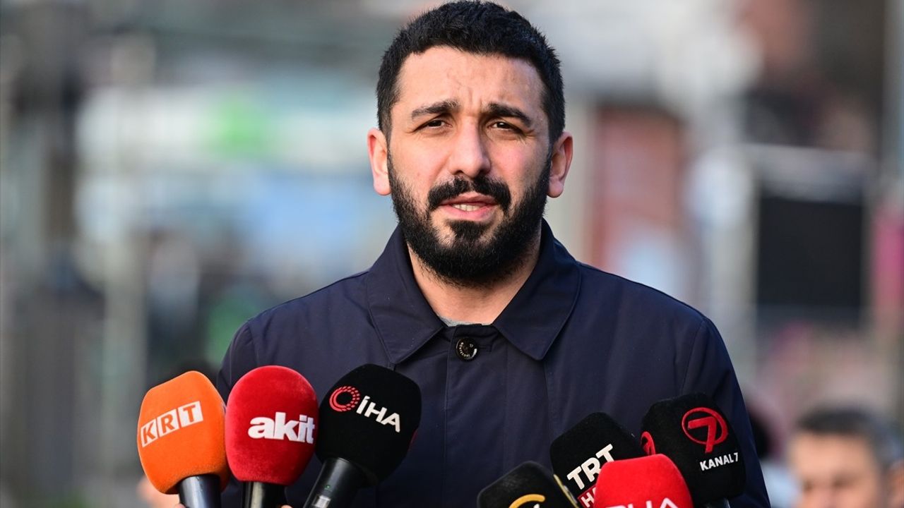 Filistin'e Destek İçin Galata Köprüsü'nde Eylem Düzenleniyor