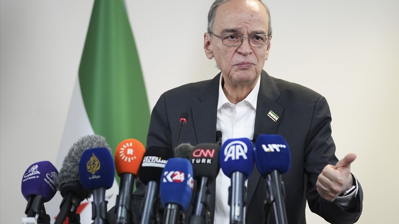 Halep'teki Askeri Operasyonun Amacı: Sivilleri Koruma ve Siyasi Süreci Canlandırma