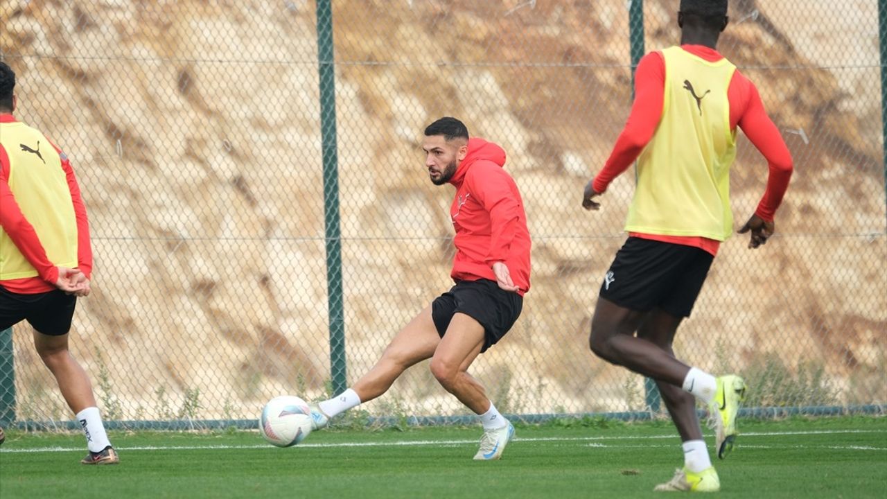 Hatayspor Göztepe Maçı İçin Hazırlandı