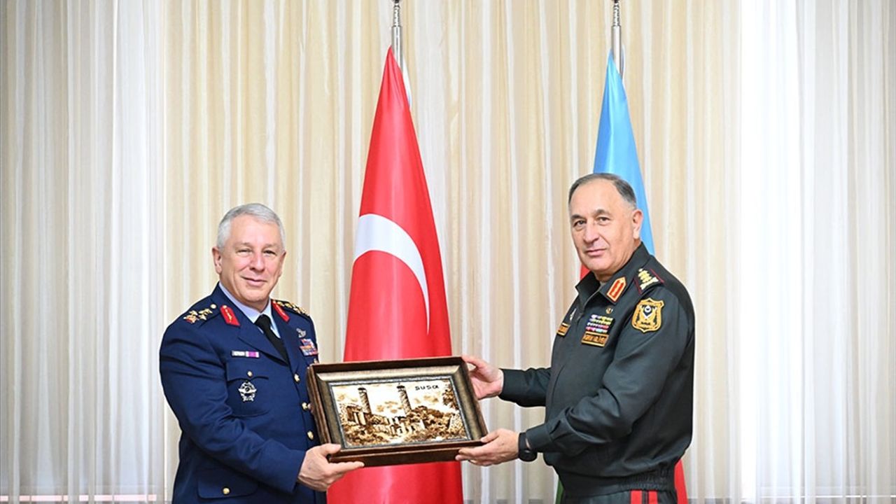 Hava Kuvvetleri Komutanı Kadıoğlu'nun Azerbaycan Temasları