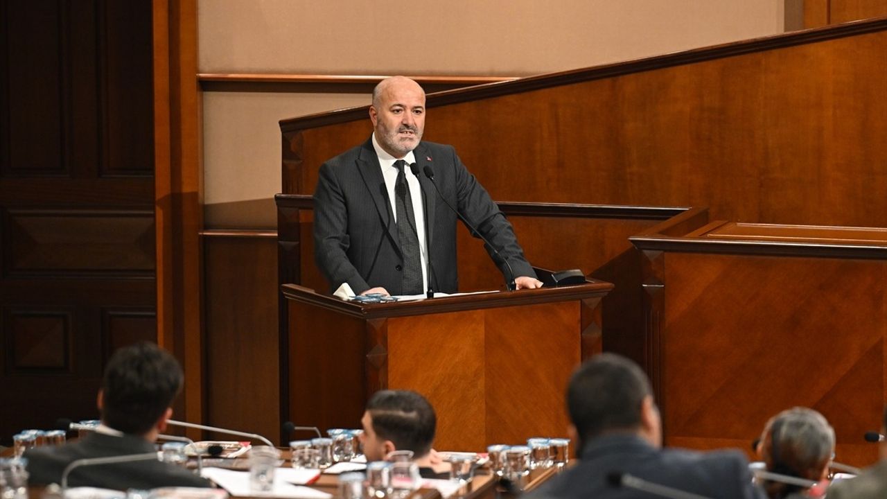 İBB Meclisi'nde Sayıştay Raporu Tartışıldı