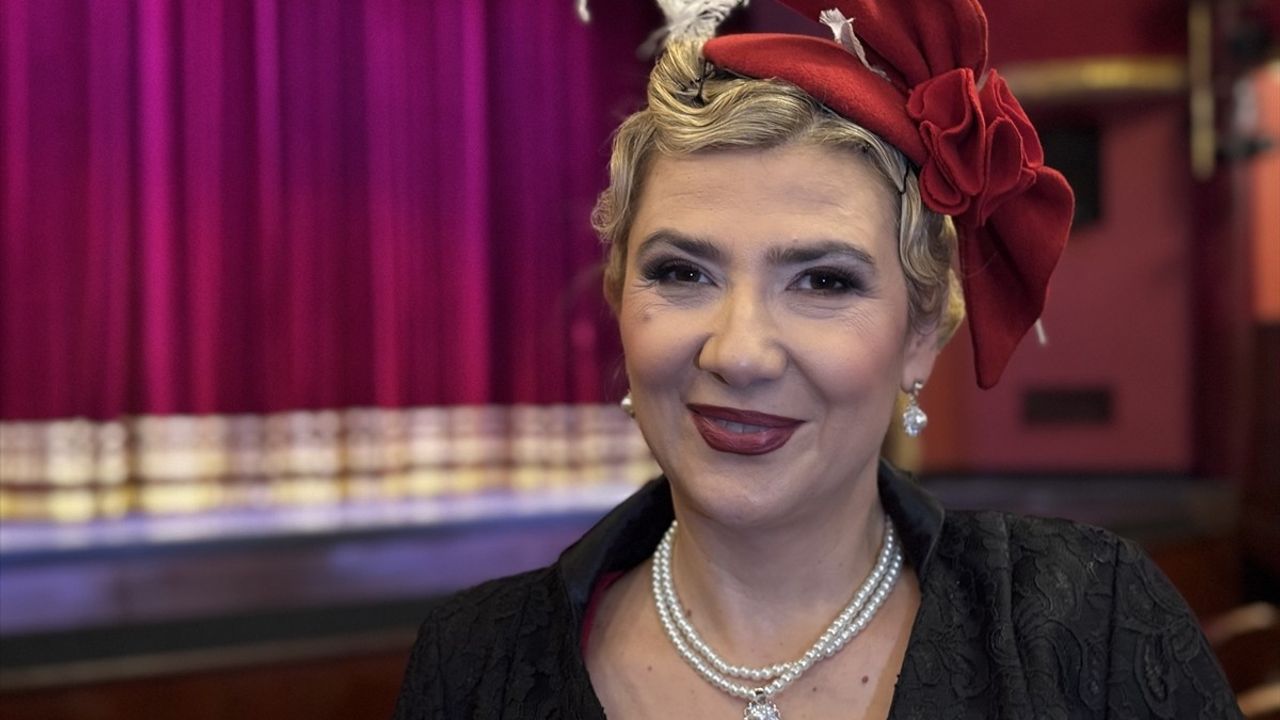 İDOB'dan 'Deli Dolu' Opereti: Prömiyer 10 Aralık'ta