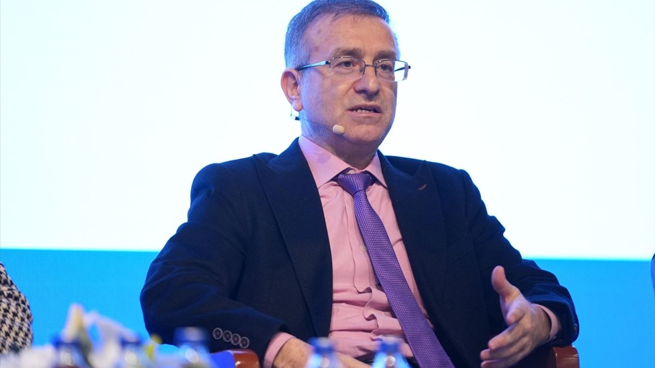 II. Haberin Telifi ve Medyada Yapay Zeka Sempozyumu Devam Ediyor