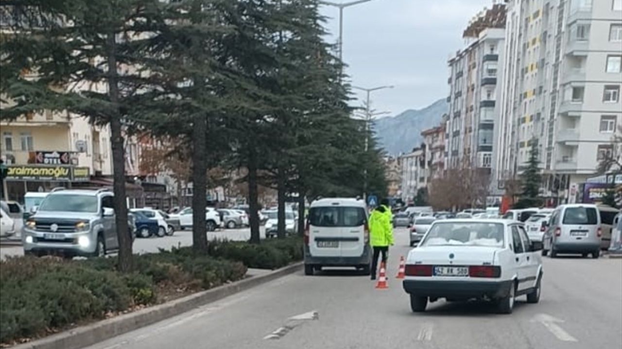 Konya'daki Trafik Kazalarında 3 Yaralı