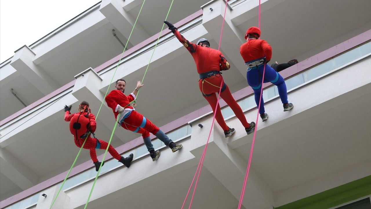 Kosova'da Süper Kahraman Etkinliği