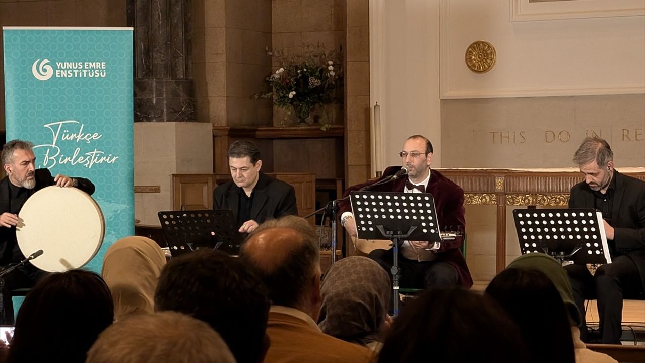 Londra'da Türk Müziği Gecesi Coşkuyla Kutlandı