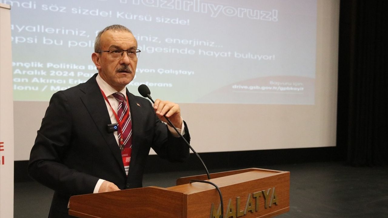 Malatya'da Gençlik Politika Belgesi Vizyon Çalıştayı