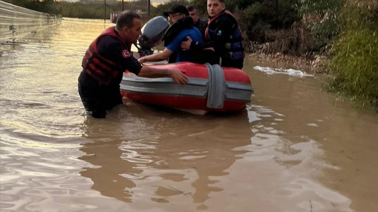 Manavgat'ta Şiddetli Yağış Sonrası Hasar Tespit Çalışmaları Başlıyor