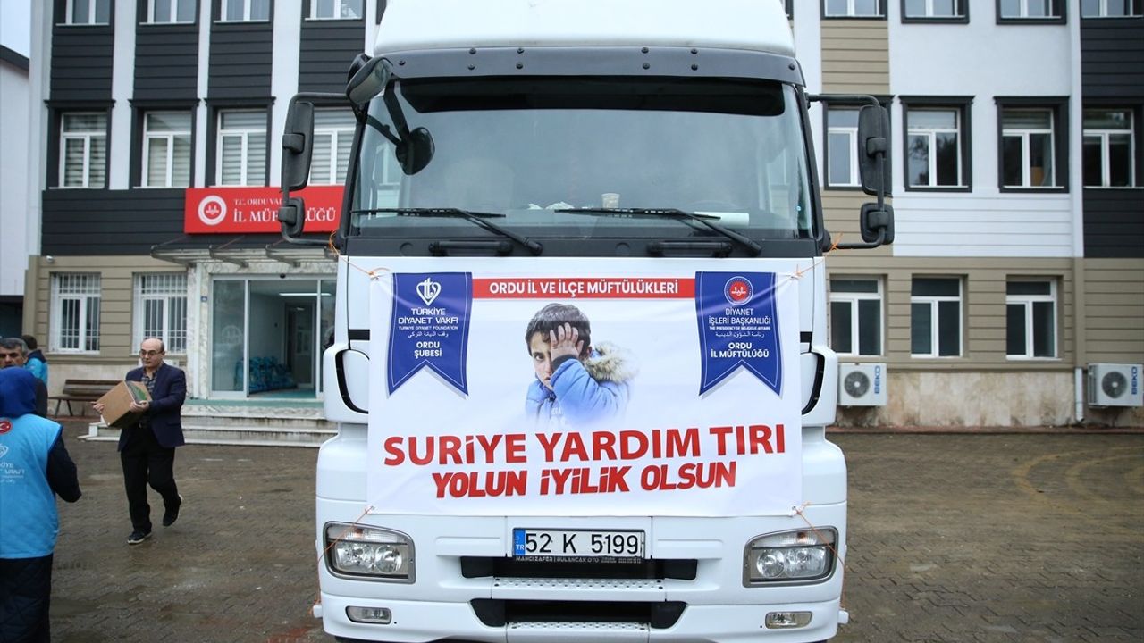 Ordu'dan Suriye'ye Yardım Tırları Gönderildi