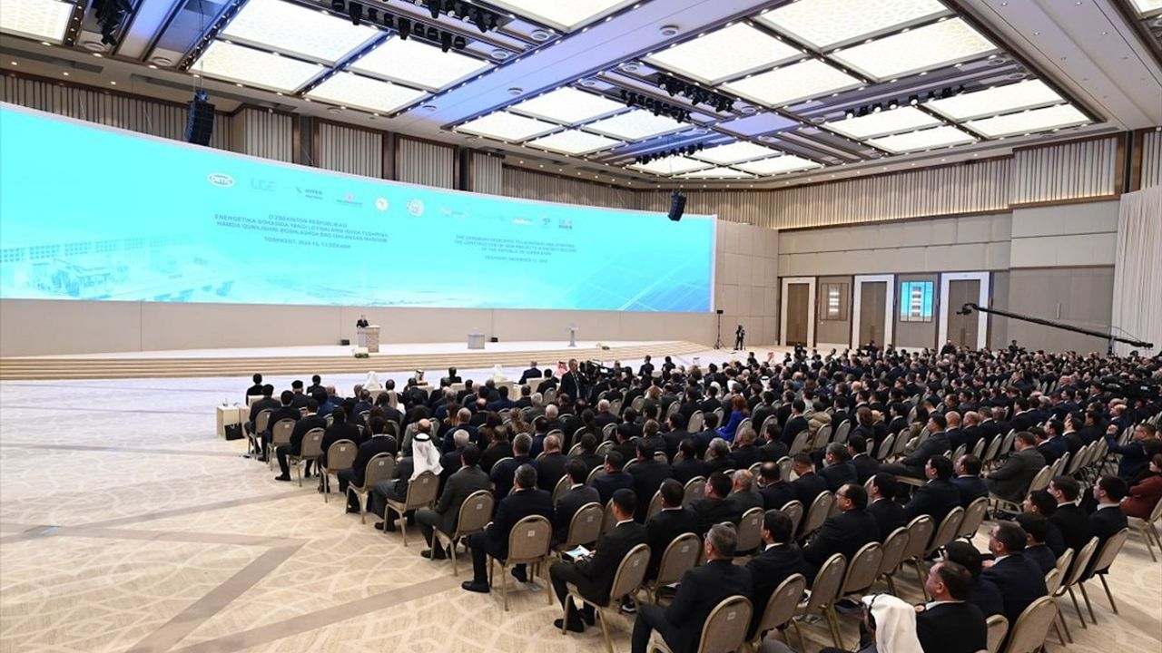 Özbekistan'da 18 Yeni Elektrik Santrali Devreye Alındı