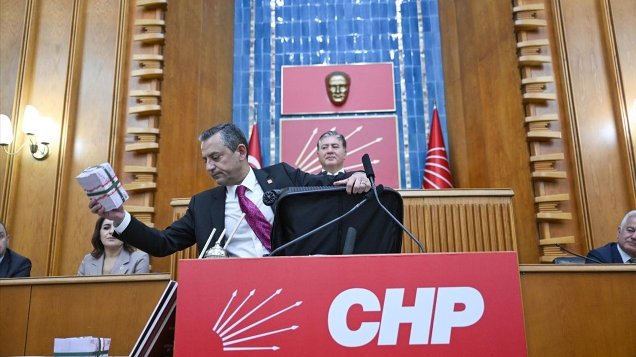 Özgür Özel, Engelliler İçin Yeni Bakanlık Müjdesi Verdi