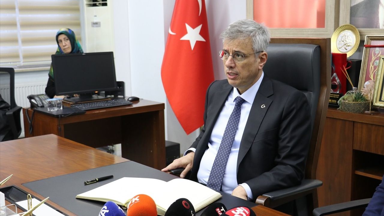 Sağlık Bakanı Memişoğlu'ndan Isparta'da İyilik Medeniyeti Vurgusu